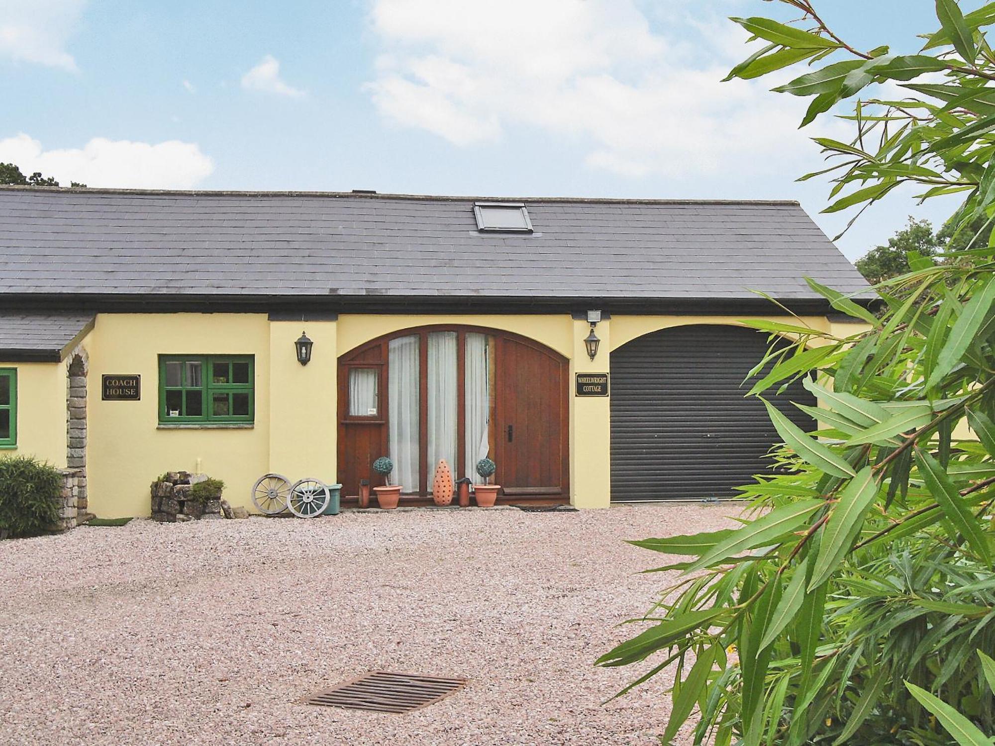 Wheelwright Cottage Halwill 外观 照片